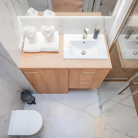 Bulwary Nad Odra Z Widokiem Na Rzeke Odre I Prywatnym Miejscem Parkingowym Apartamento