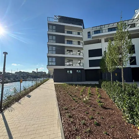 Bulwary Nad Odra Z Widokiem Na Rzeke Odre I Prywatnym Miejscem Parkingowym Apartamento *