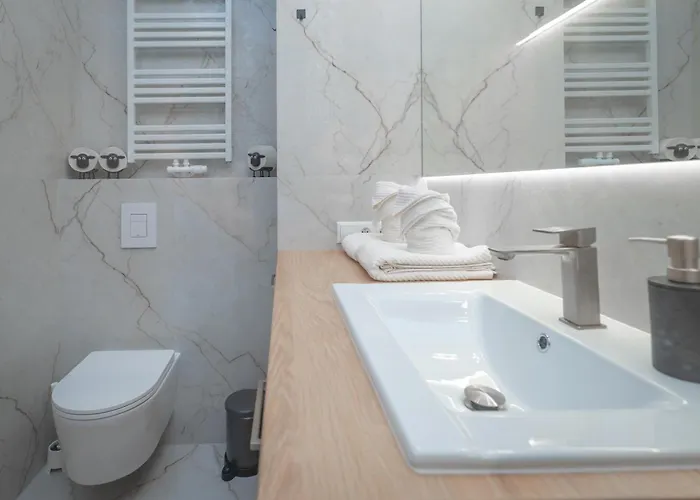 Apartment Bulwary Nad Odra Z Widokiem Na Rzeke Odre I Prywatnym Miejscem Parkingowym *